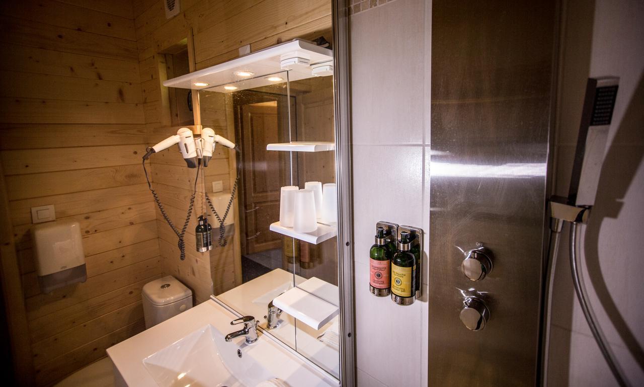 Le Loup Blanc Hotel Pra Loup Ngoại thất bức ảnh